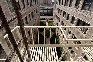 2121 James M Wood, Los Angeles, CA 90006 - Photo 6