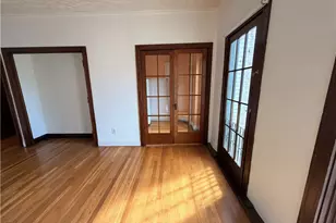 2121 James M Wood, Los Angeles, CA 90006 - Photo 8