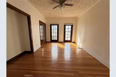 2121 James M Wood #412, Los Angeles, CA 90006 - Photo 2