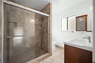 300 N Isabel St, Glendale, CA 91206 - Photo 22