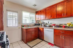 12806 Oxnard St, North Hollywood, CA 91606 - Photo 12