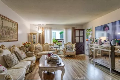 12806 Oxnard Street, North Hollywood, CA 91606 - Photo 4
