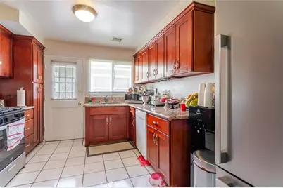 12806 Oxnard Street, North Hollywood, CA 91606 - Photo 8