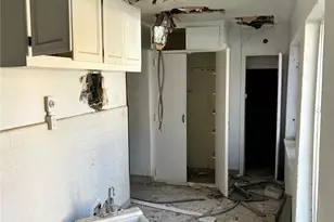 20572 Rancherias, Apple Valley, CA 92307 - Photo 6