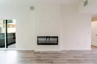 10652 Whipple Street, North Hollywood, CA 91602 - Photo 6