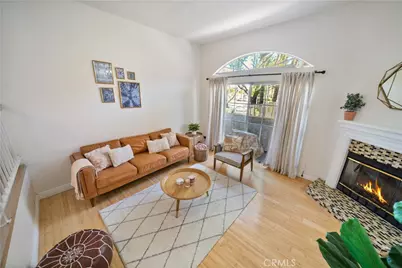 19950 Sherman Way Unit A #A, Winnetka, CA 91306 - Photo 6