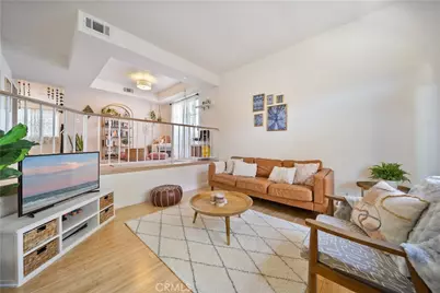 19950 Sherman Way Unit A #A, Winnetka, CA 91306 - Photo 4