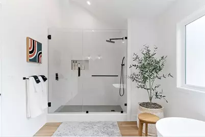 2925 W Oak, Burbank, CA 91505 - Photo 20