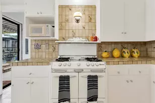 1152 N Cedar, Glendale, CA 91207 - Photo 18