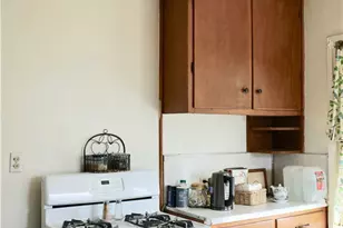 2213 N Valley St, Burbank, CA 91505 - Photo 8