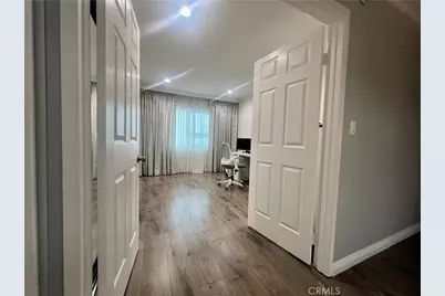 7301 Lennox, Van Nuys, CA 91405 - Photo 10