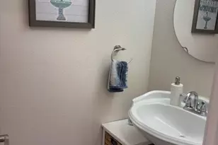 14551 Tupper, Panorama City, CA 91402 - Photo 12