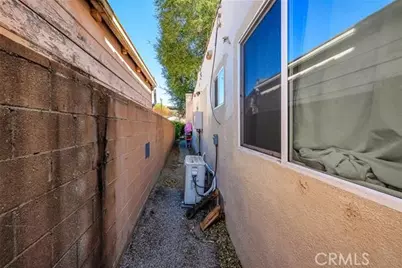 609 Corwin Avenue, Glendale, CA 91206 - Photo 22