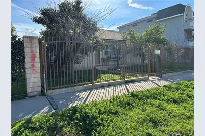 6044 Woodman, Van Nuys, CA 91401 - Photo 2