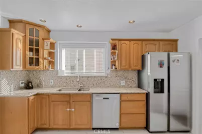 6331 Murietta, Los Angeles, CA 91401 - Photo 10