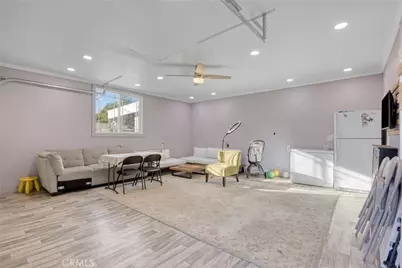 6331 Murietta, Los Angeles, CA 91401 - Photo 28