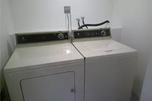 6845 Alta Loma Terrace, Los Angeles, CA 90068 - Photo 60