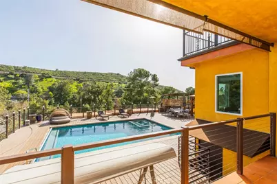 9336 Wayside Drive, Sunland, CA 91040 - Photo 14