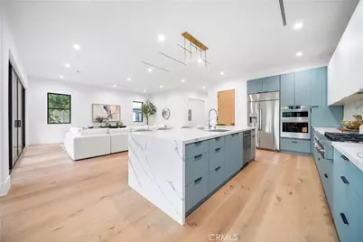 5623 Oso, Woodland Hills, CA 91367 - Photo 18
