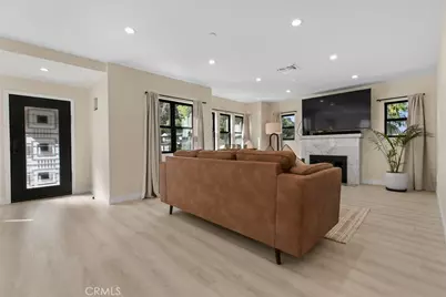 2101 E Glenoaks Boulevard, Glendale, CA 91206 - Photo 6