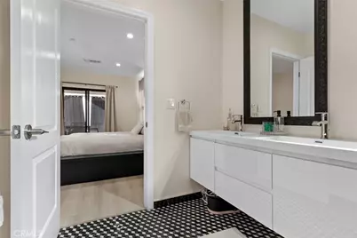 2101 E Glenoaks Boulevard, Glendale, CA 91206 - Photo 40