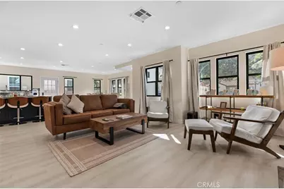 2101 E Glenoaks Boulevard, Glendale, CA 91206 - Photo 12