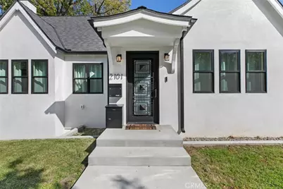 2101 E Glenoaks Boulevard, Glendale, CA 91206 - Photo 2