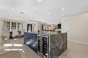 2101 E Glenoaks Blvd, Glendale, CA 91206 - Photo 20