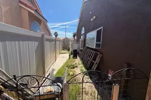 13200 Northstar, Victorville, CA 92392 - Photo 18