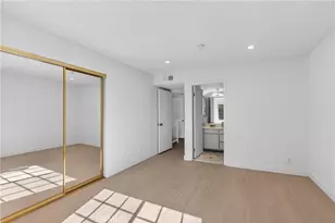 9325 Sunland Park Dr, Los Angeles, CA 91352 - Photo 12