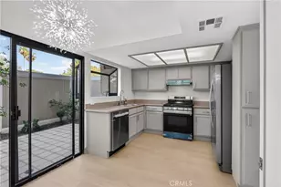 9325 Sunland Park Dr, Los Angeles, CA 91352 - Photo 6