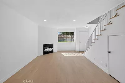 9325 Sunland Park Drive #2, Los Angeles, CA 91352 - Photo 4