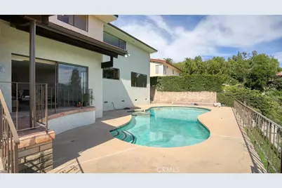 1340 Daily Circle, Glendale, CA 91208 - Photo 46