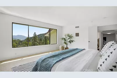 1340 Daily Circle, Glendale, CA 91208 - Photo 28