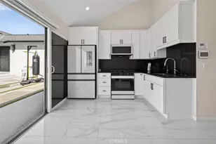 4926 Greenbush Ave, Sherman Oaks, CA 91423 - Photo 34