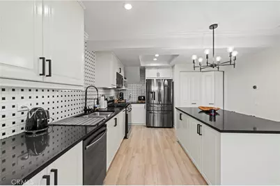 8601 Sunland #37, Los Angeles, CA 91352 - Photo 2