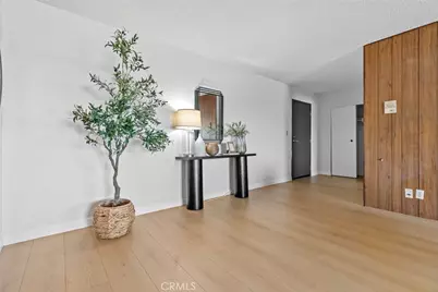 320 E Stocker St ##208, Glendale, CA 91207 - Photo 10