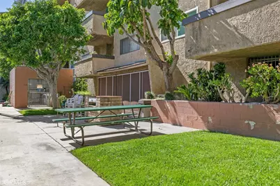 320 E Stocker St ##208, Glendale, CA 91207 - Photo 46