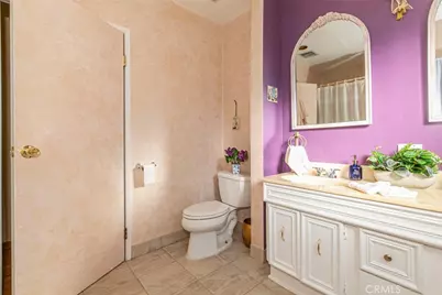 11020 Scoville Avenue, Sunland, CA 91040 - Photo 14