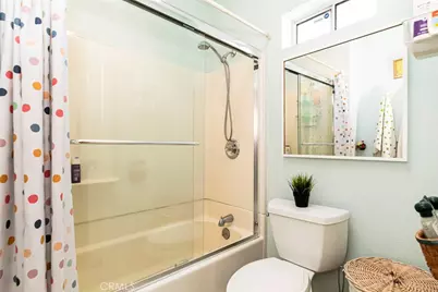 11020 Scoville Avenue, Sunland, CA 91040 - Photo 18