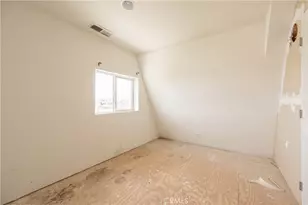 957 Sierra Hills Ln, Palmdale, CA 93550 - Photo 48