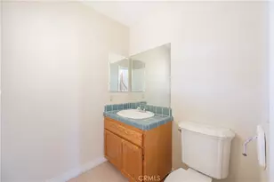 957 Sierra Hills Ln, Palmdale, CA 93550 - Photo 18