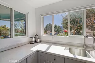 3527 Fairchild, La Crescenta, CA 91214 - Photo 22