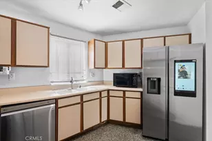 6036 Hazelhurst, North Hollywood, CA 91606 - Photo 14