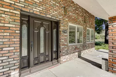 27506 Oak Spring Canyon Road, Canyon Country, CA 91387 - Photo 4