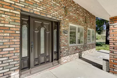 27506 Oak Spring Canyon Road, Canyon Country, CA 91387 - Photo 4