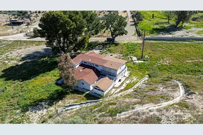27506 Oak Spring Canyon Road, Canyon Country, CA 91387 - Photo 40
