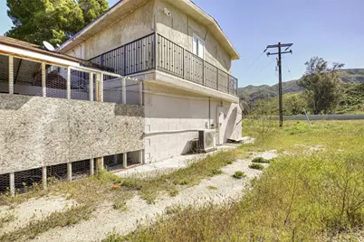 27506 Oak Spring Canyon Road, Canyon Country, CA 91387 - Photo 34