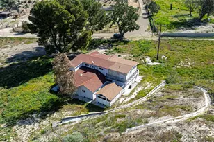 27506 Oak Spring Canyon Rd, Canyon Country, CA 91387 - Photo 40