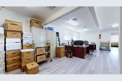 6851 Foothill Boulevard, Tujunga, CA 91042 - Photo 18